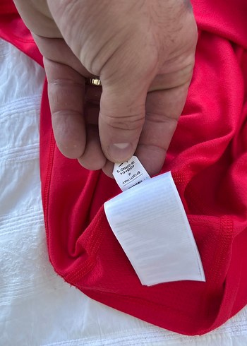 m Beden kırmızı Renk Nike Running Tshirt