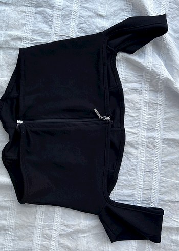 By Gecce Crop - Görsel 4