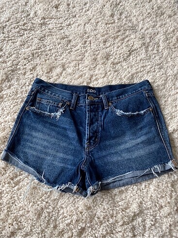 Urban Outfitters Destroylu Kot Şort