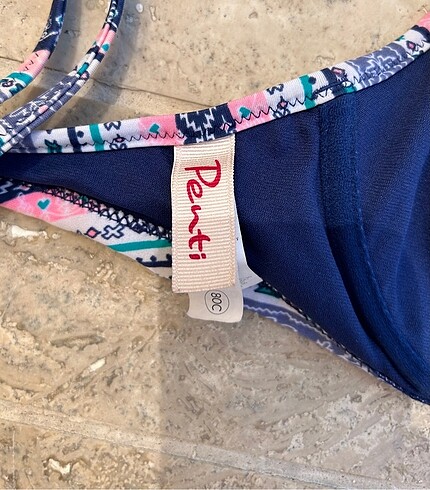 l Beden çeşitli Renk Penti Desenli Bikini Üstü