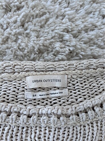 s Beden Urban Outfitters Crop Örgü Kazak