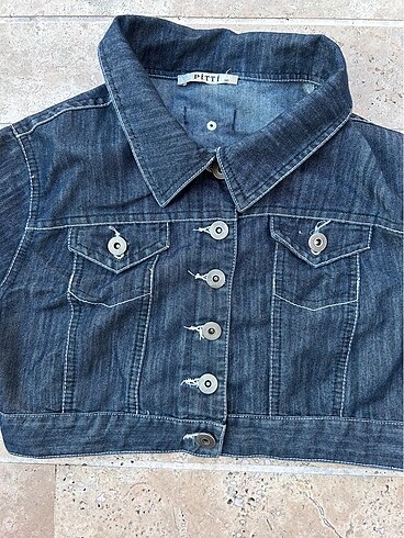 s Beden Crop Ceket