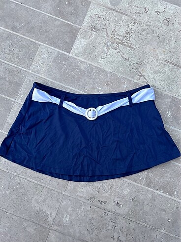 Etek Bikini Altı