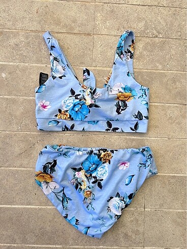 Trendyol & Milla Desenli Bikini Takımı