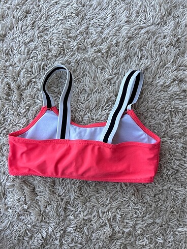 Diğer Surf Bikini Üstü