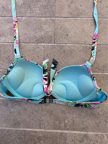 s Beden çeşitli Renk Destekli Pushup Bikini Üstü