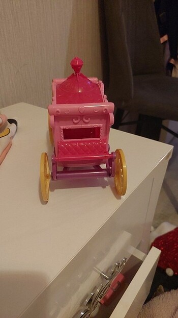 Oyuncak at arabasi - Görsel 3