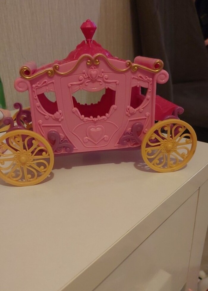 Oyuncak at arabasi - Görsel 2