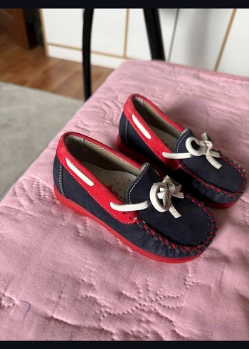 Renkli Fiyonk Detaylı Erkek Çocuk Özel Ayakkabı - Görsel 2