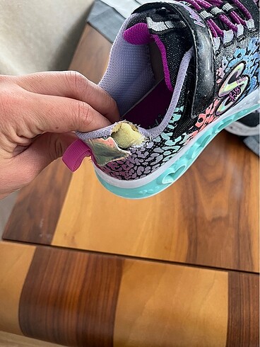 33 Beden Skechers kız çocuk ayakkabı