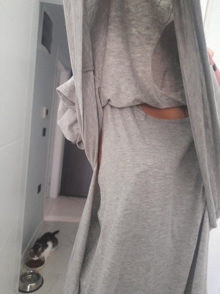 Gri Midi Hamile Elbisesi Mickey Baskılı - Görsel 2