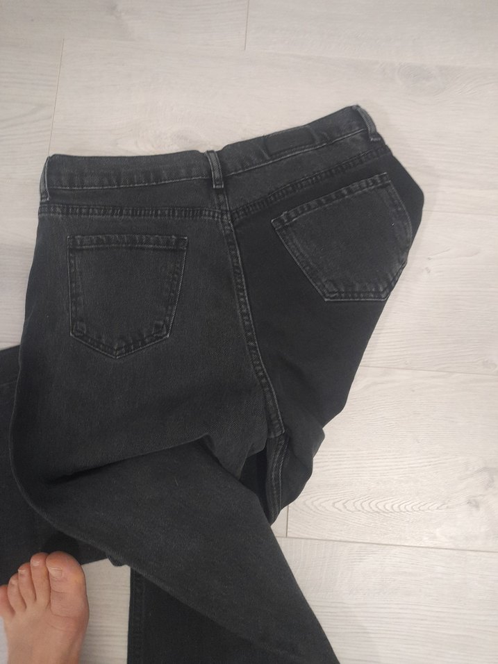Siyah Bol Kesim Midi Kadın Kot Pantolon - Görsel 3