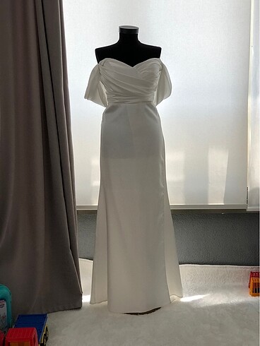 40 Beden beyaz Renk Nikah elbisesi