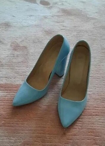 Rugan Stiletto