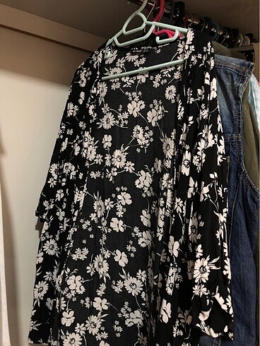 Çiçekli kimono
