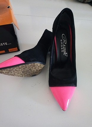 Diğer 50 TL Neon pembe süet sitelto