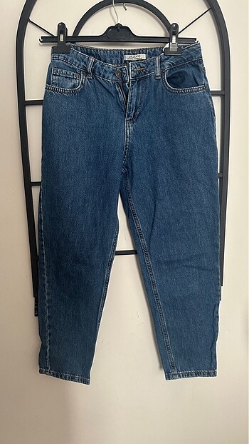 Mom fit jean