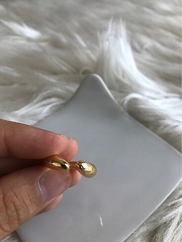  Beden Gold renkli yüzük