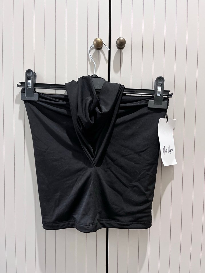 Mango Siyah Drapeli V Yaka boyundan bağlamalı bluz - Görsel 3