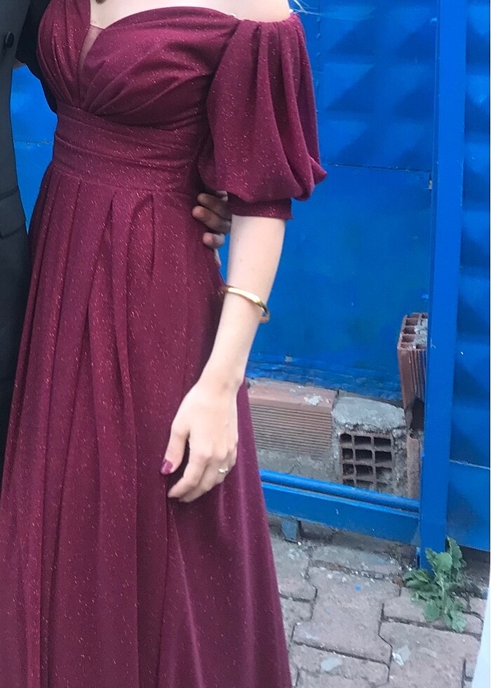 Simli yırtmaçlı bordo abiye - Görsel 2