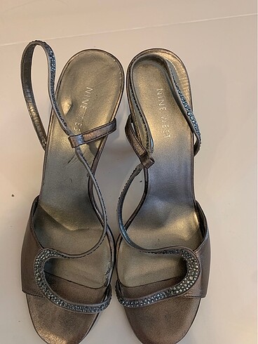 37,5 Beden Nine west