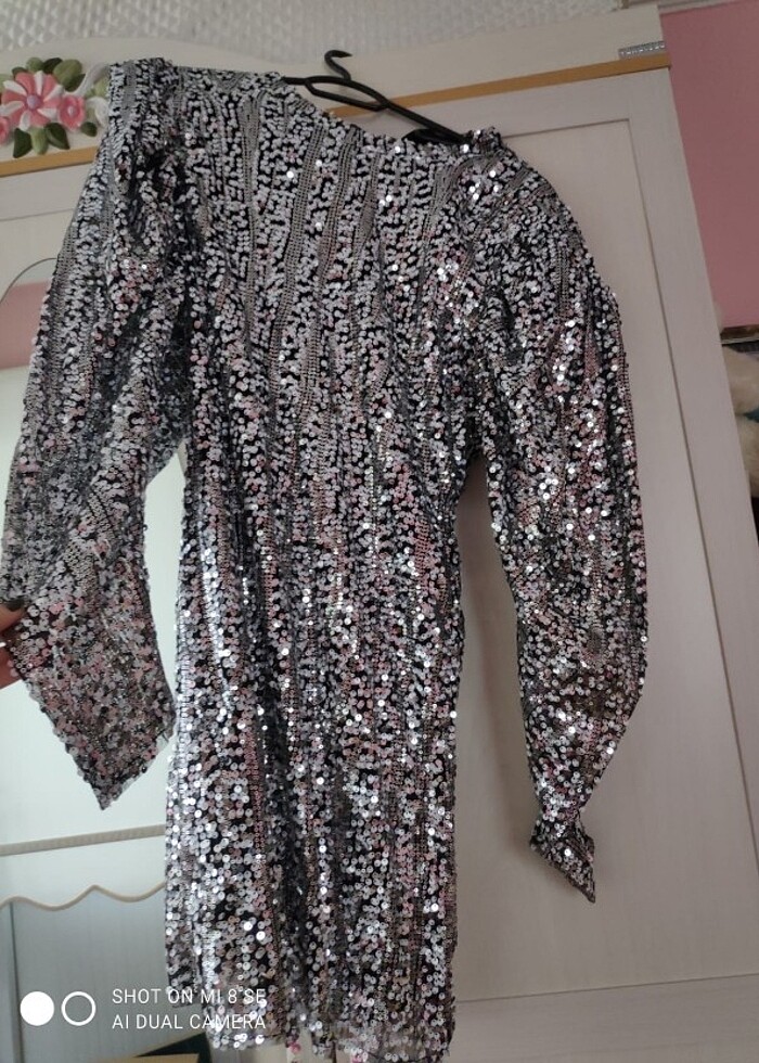 Zara pullu karpuz kollu elbise  - Görsel 2