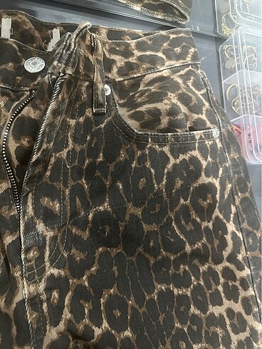 38 Beden Zara leopar pantalon