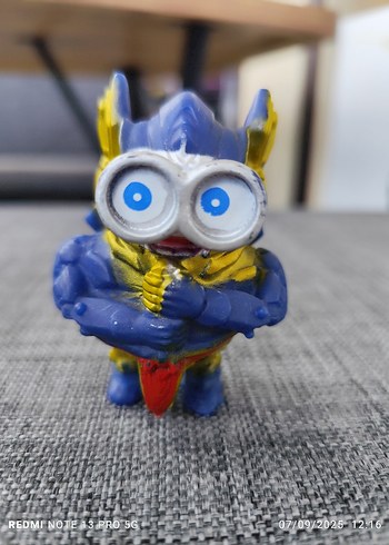 Minion Süper Kahraman Aksiyon Figürü