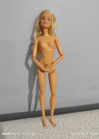 Barbie sonsuz hareket Barbie bebek