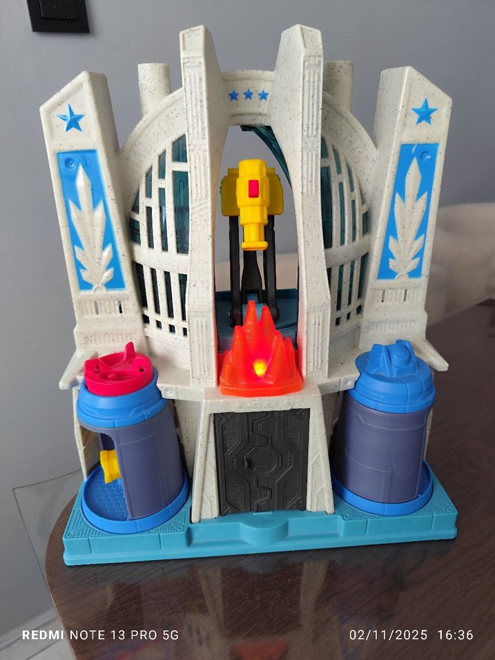 Gri ve Mavi Aksiyon Figürü Oyun Seti - Görsel 5