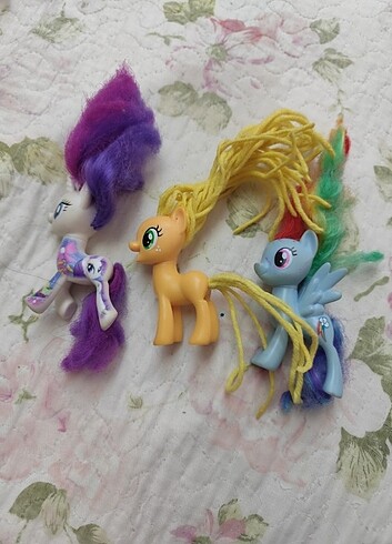 Orta boy pony'ler