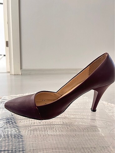 Bordo Stiletto
