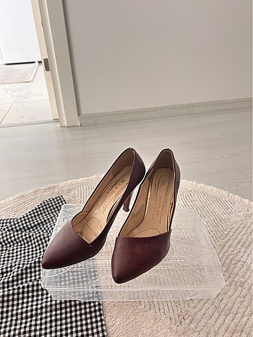 39 Beden bordo Renk Bordo Stiletto