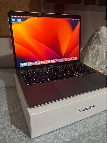 MacBook Air m1 2020