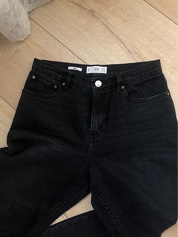 38 Beden Mango Mom Jean