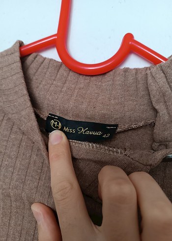 universal Beden Bej Yüksek Yakalı Uzun Kollu Triko Elbise 2adet