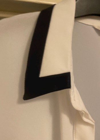 Uzun Kollu, Düğmeli Beyaz Kadın Gömlek - Görsel 3