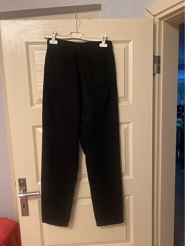 34 Beden siyah Renk Pull&bear pantolon