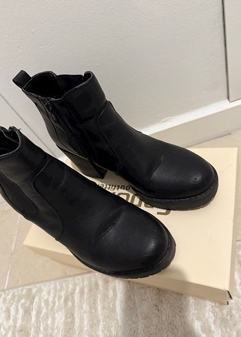 Kadın Siyah Deri Goth Topuklu Botlar - Görsel 3