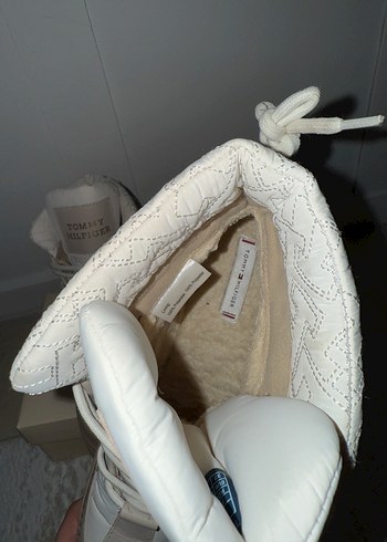 Tommy Hilfiger Beyaz Bağcıklı Platform Bot - Görsel 3