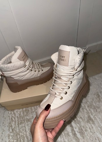 Tommy Hilfiger Beyaz Bağcıklı Platform Bot - Görsel 7