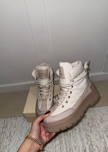 Tommy Hilfiger Beyaz Bağcıklı Platform Bot - Görsel 6