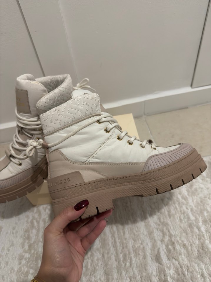 Tommy Hilfiger Beyaz Bağcıklı Platform Bot - Görsel 2