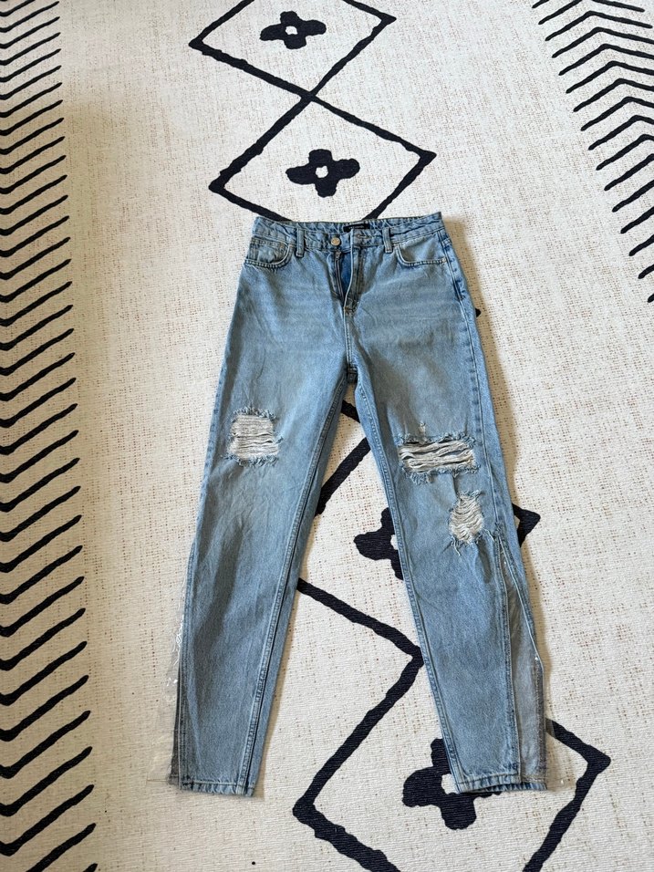 Trendyolmilla şeffaf detaylı jean - Görsel 2