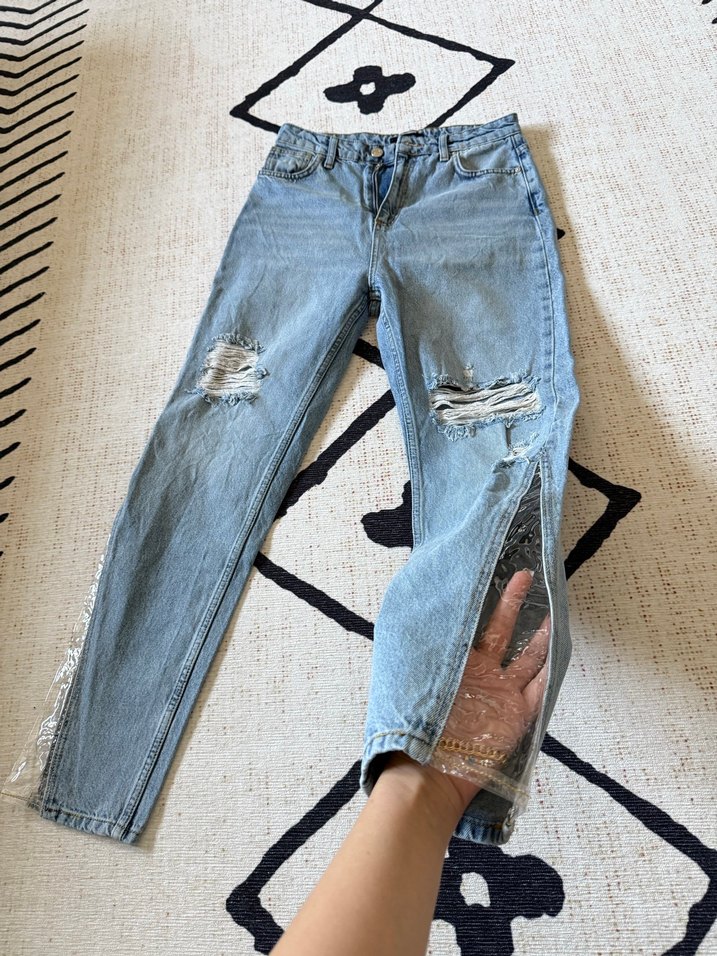 Trendyolmilla şeffaf detaylı jean - Görsel 4