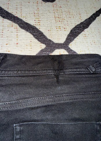 Siyah Mini Denim Şort - Görsel 3