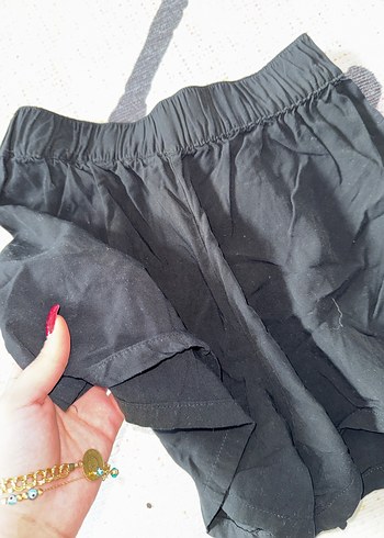 Kadın Siyah Kumaş kemerli Mini Şort - Görsel 3