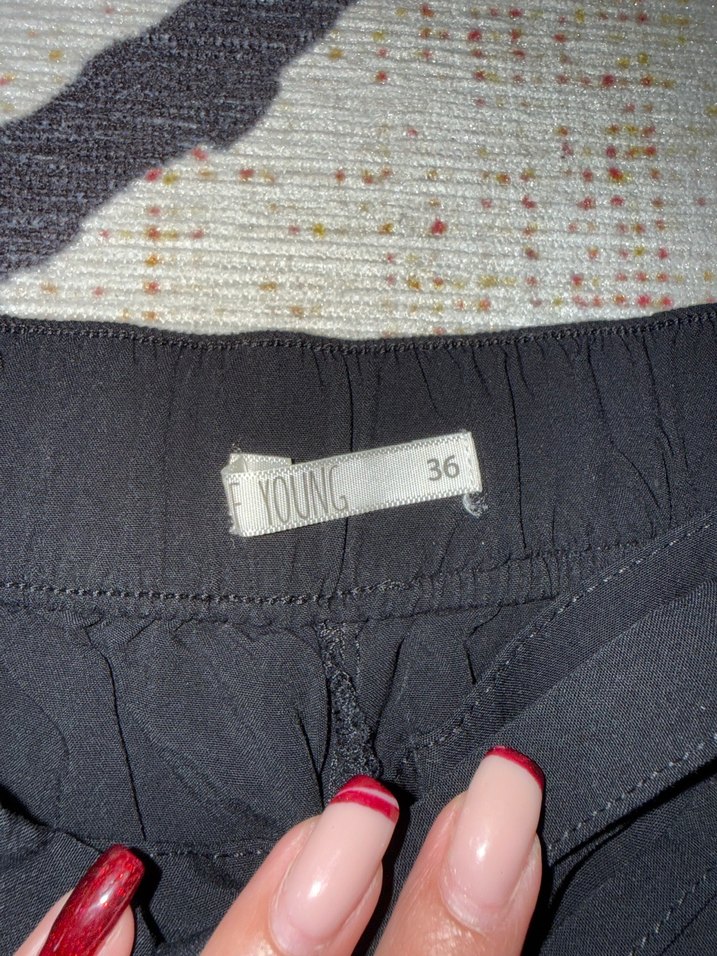 Kadın Siyah Kumaş kemerli Mini Şort - Görsel 5