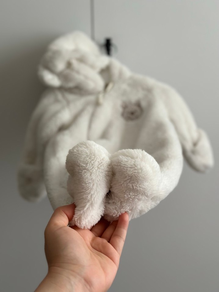 Kürklü Beyaz Kız Bebek Tulumu - Görsel 5