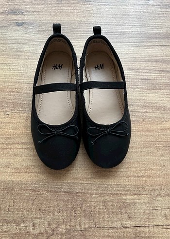 Kız Çocuk Siyah Fiyonklu Babet Ayakkabı - Görsel 2